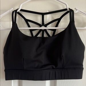 Sol & Mane Black Strappy Women's Sports Bra